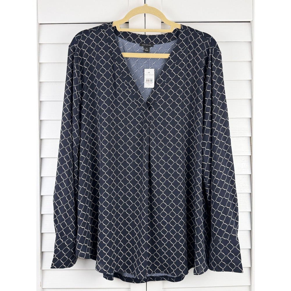 Ann Taylor Blouse XXL Navy Geometric Print V-Neck Long Sleeve NEW